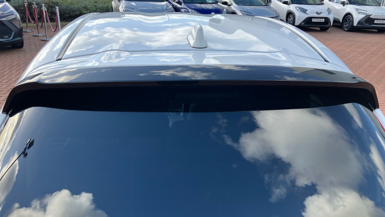 Toyota Yaris 1.5 Hybrid Design 5dr CVT Hybrid Hatchback